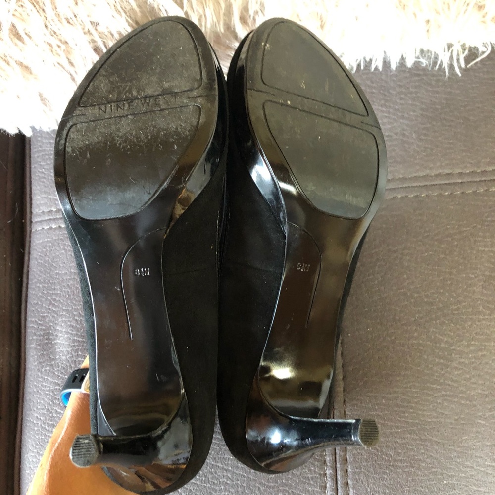 🩷SOLD❤️NINE WEST Black Suede Heels Size 8.5 - Picture 8 of 10